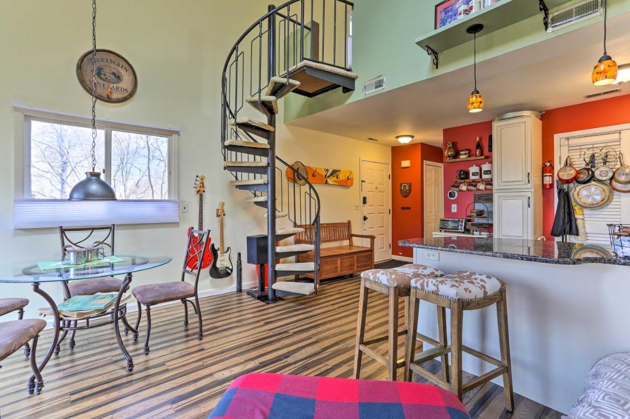 Mountain Creek Condo With Grill Walk To Lifts! 버논 외부 사진